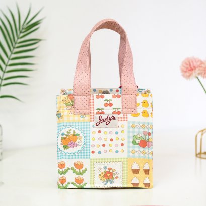 มาการอง ลายผ้าต่อดอกไม้ญี่ปุ่น