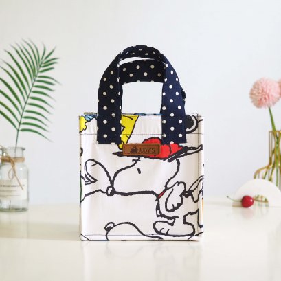 มาการอง ลายสนูปปี้ขาวใหญ่