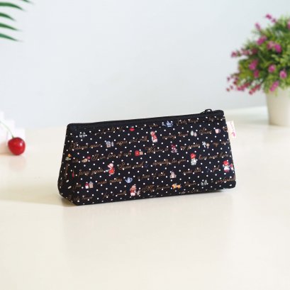 กระเป๋าเครื่องสำอางสามเหลี่ยม ลายซูดำ