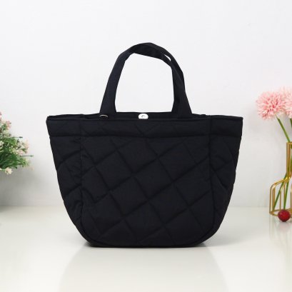 กระเป๋าถือใบกลาง รุ่น ปุ๊กปิ๊ก ผ้ากันน้ำ ไนล่อน สีดำ