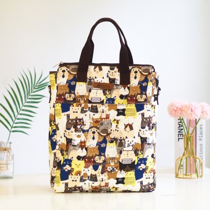 กระเป๋าเป้โน๊ตบุ๊ค PONY ลายแมวน้ำตาล