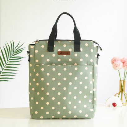 กระเป๋าเป้โน๊ตบุ๊ค PONY ลายจุดเขียว