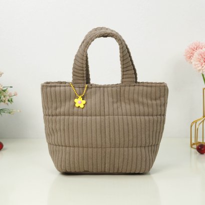 ถือMปากกระดุม ผ้าลูกฟูก สีน้ำตาลอ่อน