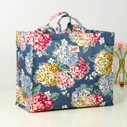 Shopping Jumbo ผ้ากันน้ำพิมพ์ลาย ไฮเดรนเยียพื้นเทา