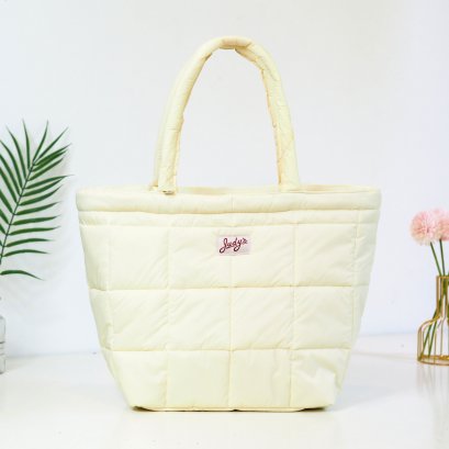 ช้อปปิ้งกันน้ำนุ่มนิ่ม สีครีม