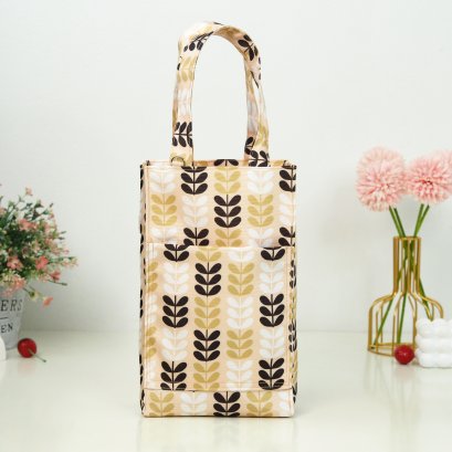 ทรงสูง ผ้ากันน้ำ ใบไม้พื้นเบจ