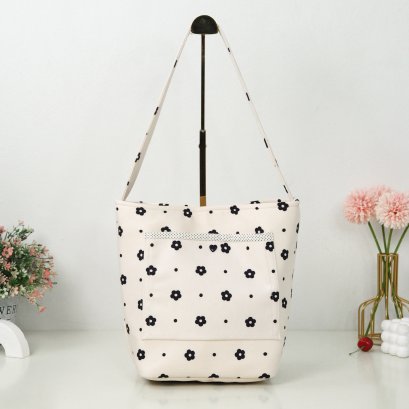 กระเป๋าช้อปปิ้ง รุ่น ถังใหญ่ลฟ.ดอกกูลิโกะครีม