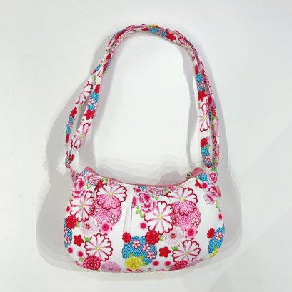 สะพายแตงโม ผ้ากันน้ำ ดอกโบตั๋นชมพูครีม