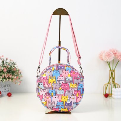 กระเป๋าวงกลม ผ้ากันน้ำลาย แมวดนตรีชมพู