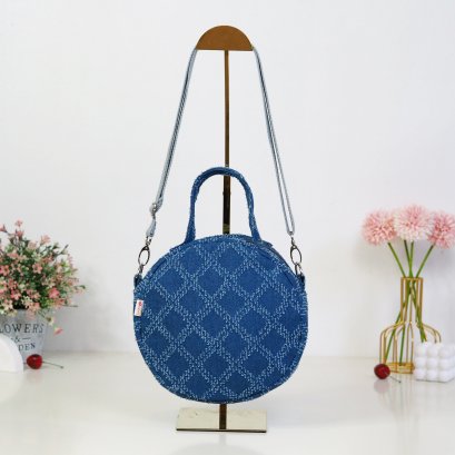 กระเป๋าวงกลม ผ้ายีนส์เดินตาราง