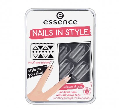 essence nails in style 04