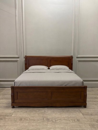 Vanessa bed 6 ft