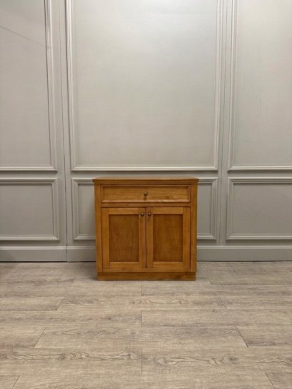 Winston cabinet