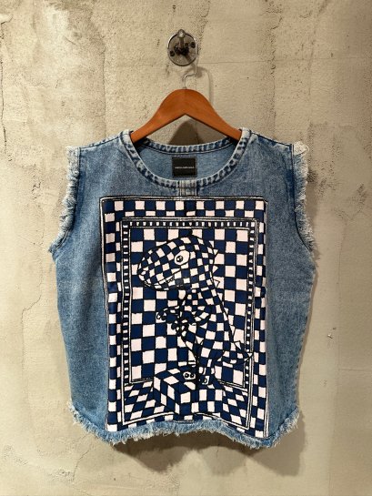 Ruay Checkered Framed in Dark Blue