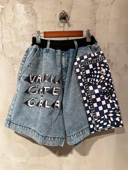 Ruay Checkered Framed in Dark Blue