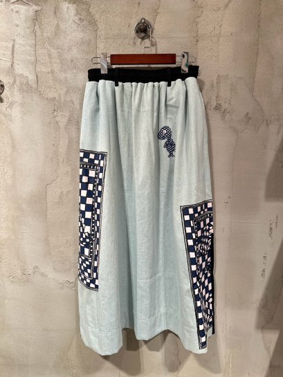 Ruay Checkered Framed in Dark Blue