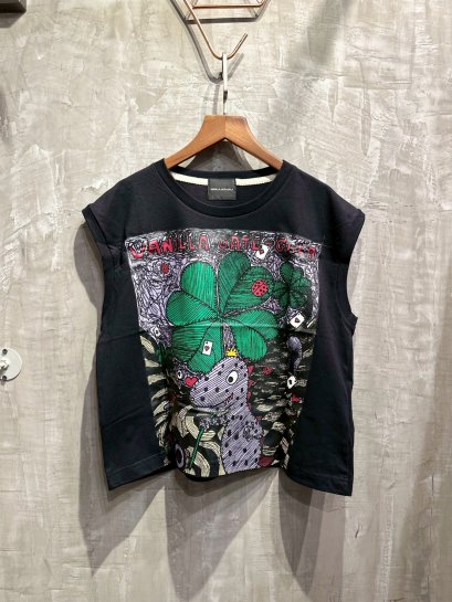 Ruay Dino Clover