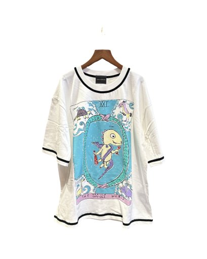 Ruay Tarot The World