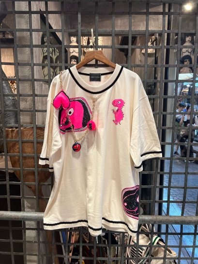 Ruay Stripe Rock the World