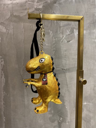 Ruay Standing Bag Charm