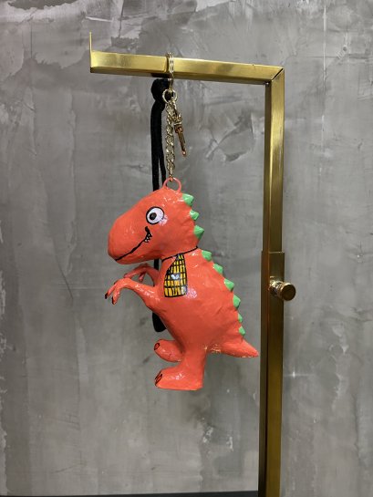 Ruay Standing Bag Charm