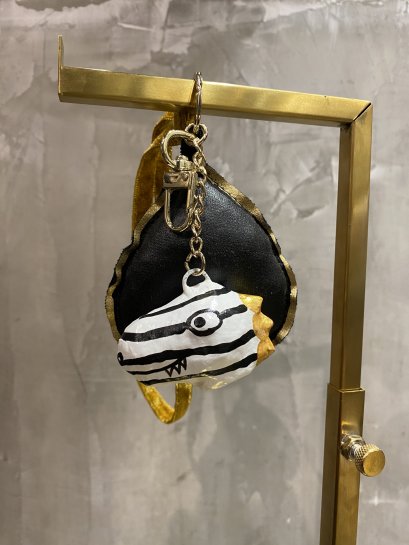 Ruay&#039;s Head bag charm