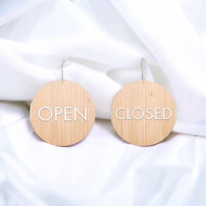 ป้ายเปิด-ปิด แบบที่ 1 I Open Closed Sign I ผลิตจากไม้ ใช้งานได้ทั้ง 2ด้าน สไตล์มินิมอล สไตล์วินเทจ minimal vintage ขนาด8นิ้ว