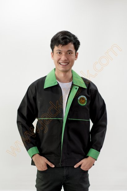เสื้อแจ็คเก็ตผ้าคอมทวิวสีดำ ปกสีเขียว