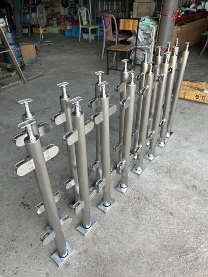 ชุดเสากันตกกลม KMB 002 กลม 2&quot; ตัวหนีบงานหล่อ