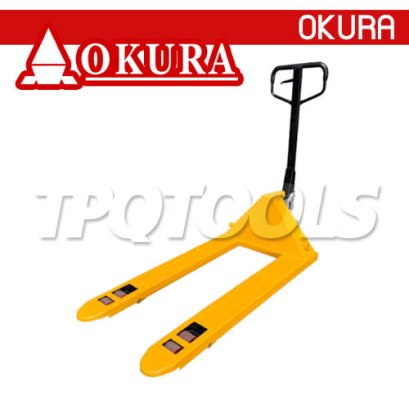 E-OK-HP03Y รถลากพาเลทหน้ากว้าง+ขาเหยียบ ขนาด 3 ตัน / 3000 กก. สีเหลือง ปรับหมุนยกได้ 180 องศา &quot;OKURA&quot;
