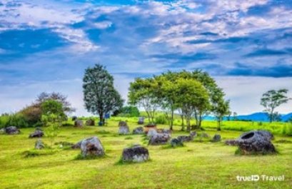 ทุ่งไหหิน เมืองพวน แขวงเชียงขวาง นมัสการพระธาตุฝุ่น วัดเพียว วัดเก่าแก่ ความงามตามธรรมชาติ อารยะธรรมมรดกโลก