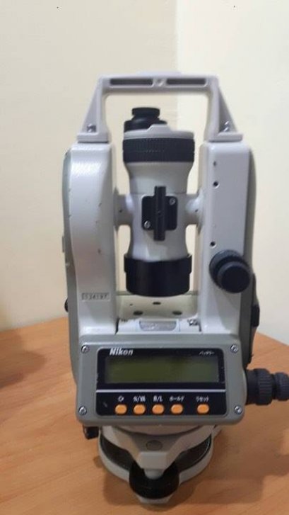 NIKON รุ่น NE-10LC