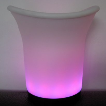 ถังน้ำแข็ง