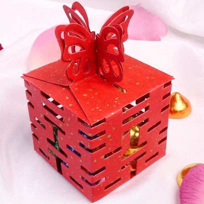 กล่องใส่ของชำร่วยเล็กผีเสื้อ-แดง