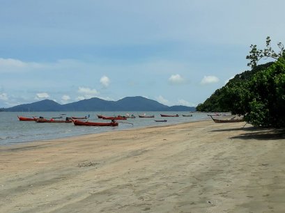 เที่ยวเกาะหาดทรายดำ