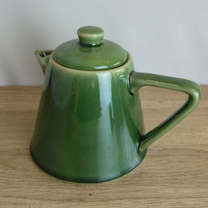 Tea pot