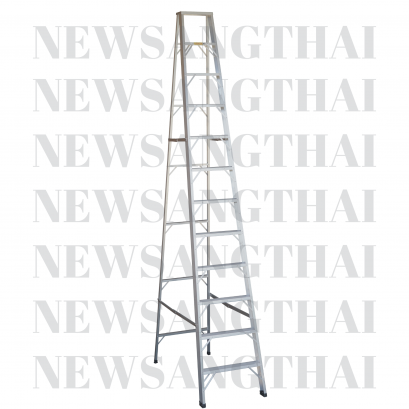 บันไดพับอลูมิเนียมทรงA  Newcon XT มาตรฐาน มอก. ขนาด 12 ฟุต