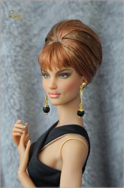 Lawan 60s updo wig