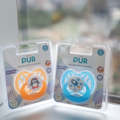 Symmetric Silicone Soother 6 mths+