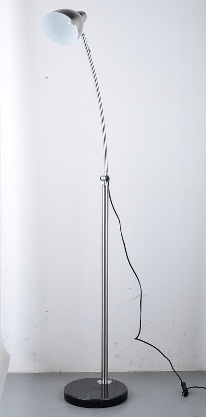 โคมไฟตั้งพื้นอ่านหนังสือ ML0107 SN