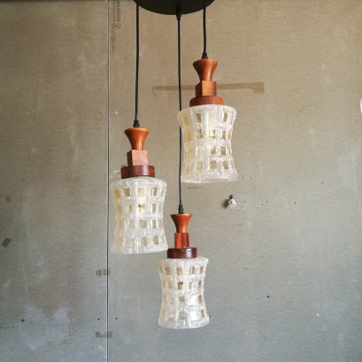 *ลดต่ำกว่าทุน* โคมไฟแขวน 7832-3  **มีโอกาสแก้วซีด**