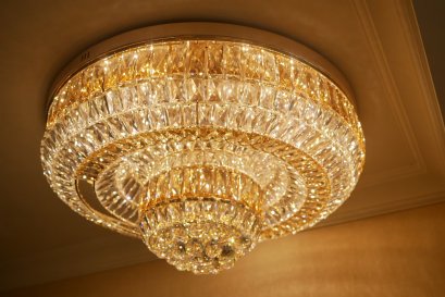 โคมระย้าคริสตัล