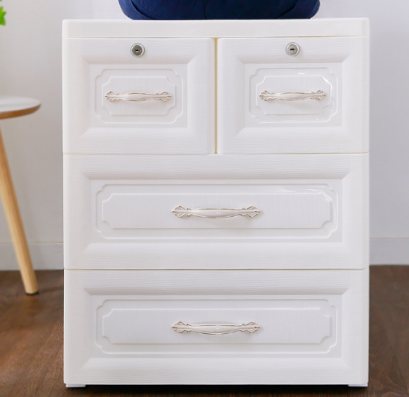 ตู้เก็บเสื้อผ้า