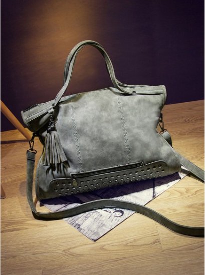 กระเป๋าหนัง