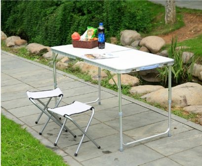 เก้าอี้สนาม