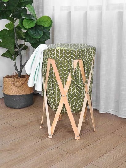 Foldable laundry basket