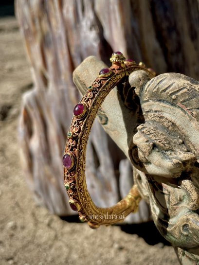 Ruby Bracelet with Emerald Accents Inner diameter: 5.4 cm