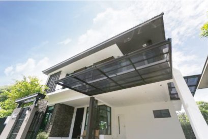 หลังคาอะคริลิคโปร่งแสง Shinkolite ทางเลือกใหม่ของหลังคากันสาดและโรงรถ