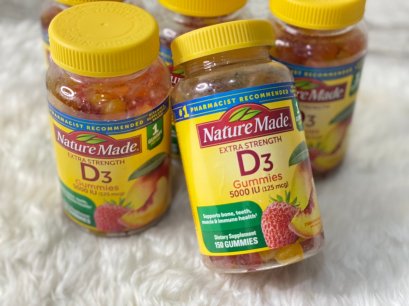 Nature Made Extra Strength Vitamin D3 5000 IU (125 mcg)  150Gummies