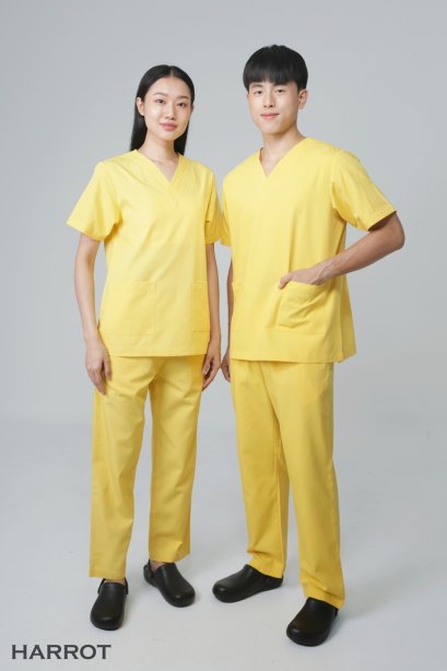 ชุดสครับ คอวี สีเหลือง (เสื้อ+กางเกง) (HPG0157)